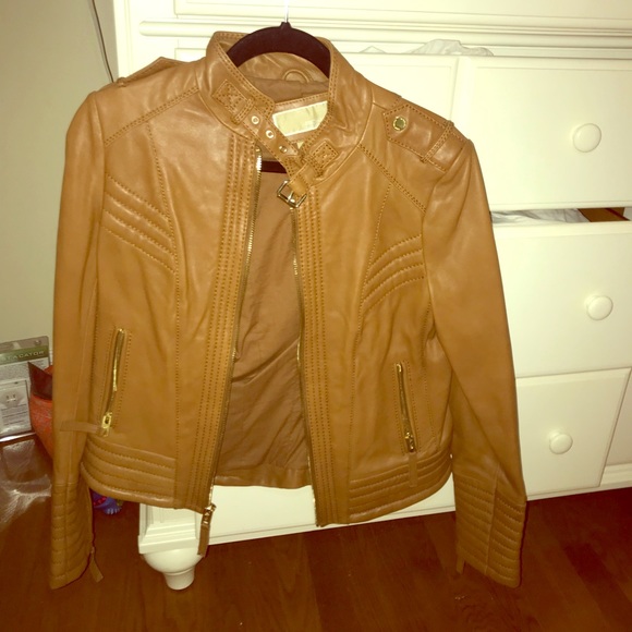 Michael Kors 100% leather jacket NWOT NEVER WORN - Picture 2 of 6